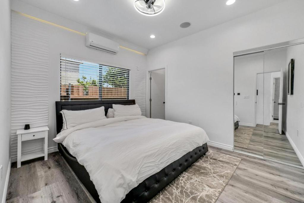 האנטינגטון ביץ' Luxury 2 Bedroom Villa מראה חיצוני תמונה